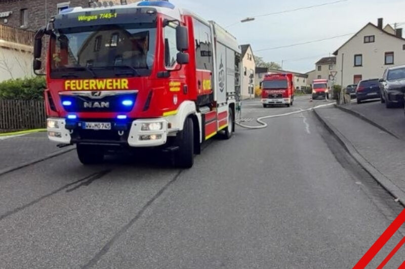 B2.01 Rauchentwicklung aus Gebäude